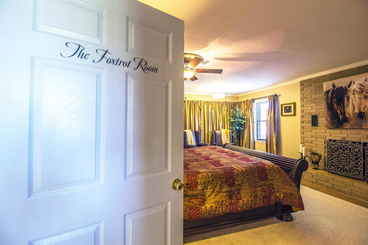 Ava The Foxtrot Inn חדר תמונה